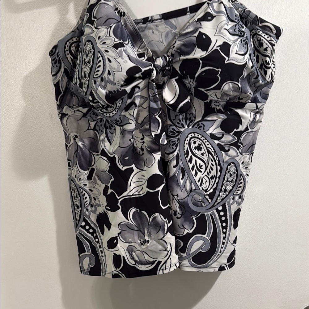 Swimsuits For All Black and White Floral Blouse